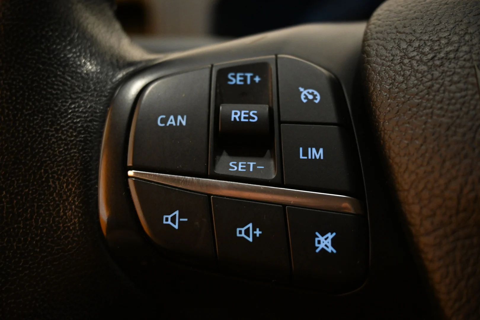 Car Image - 62iG7wTBAmuXmJHlJuNAU4