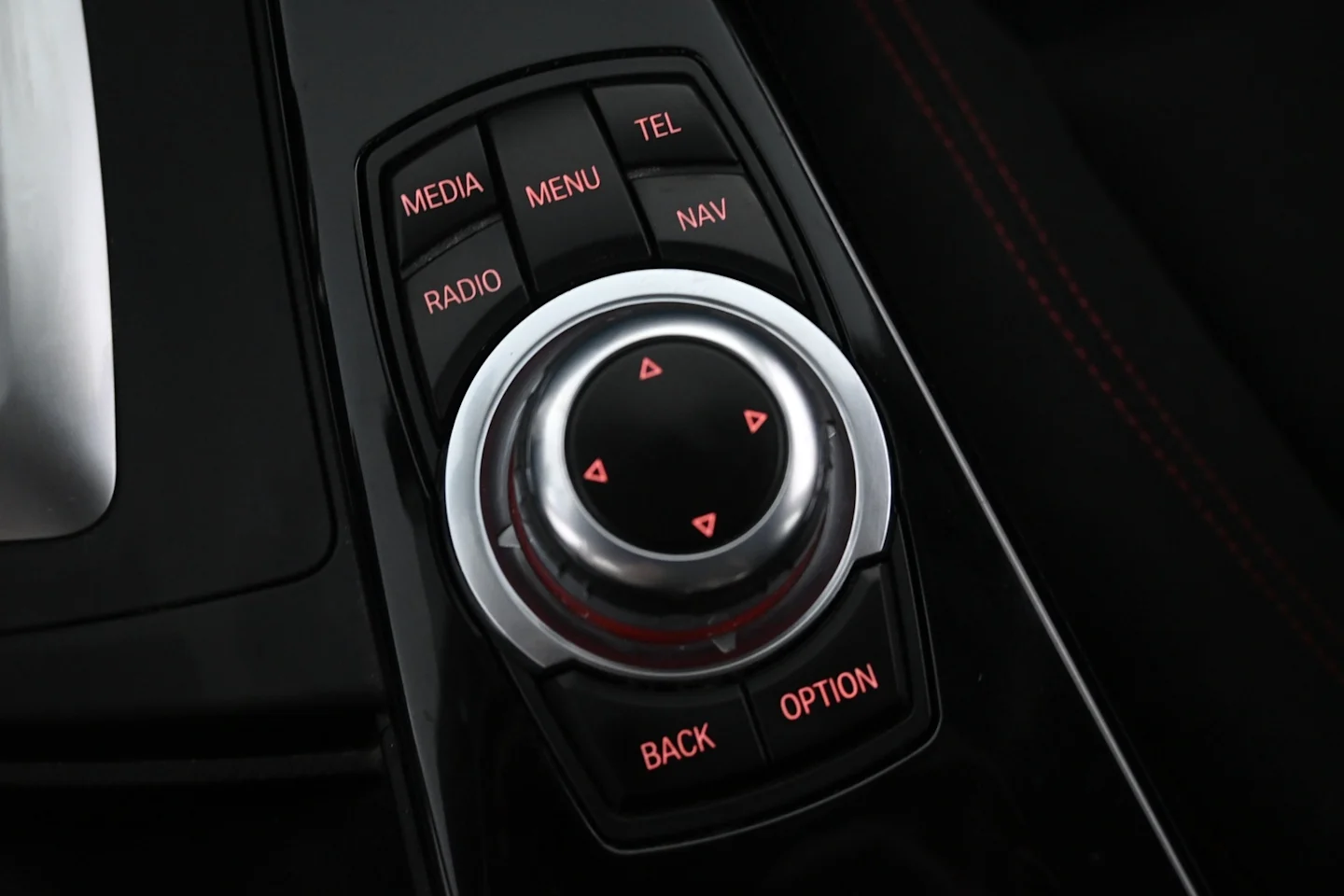 Car Image - 2ljHfzQJ96eazt6w7bmtol