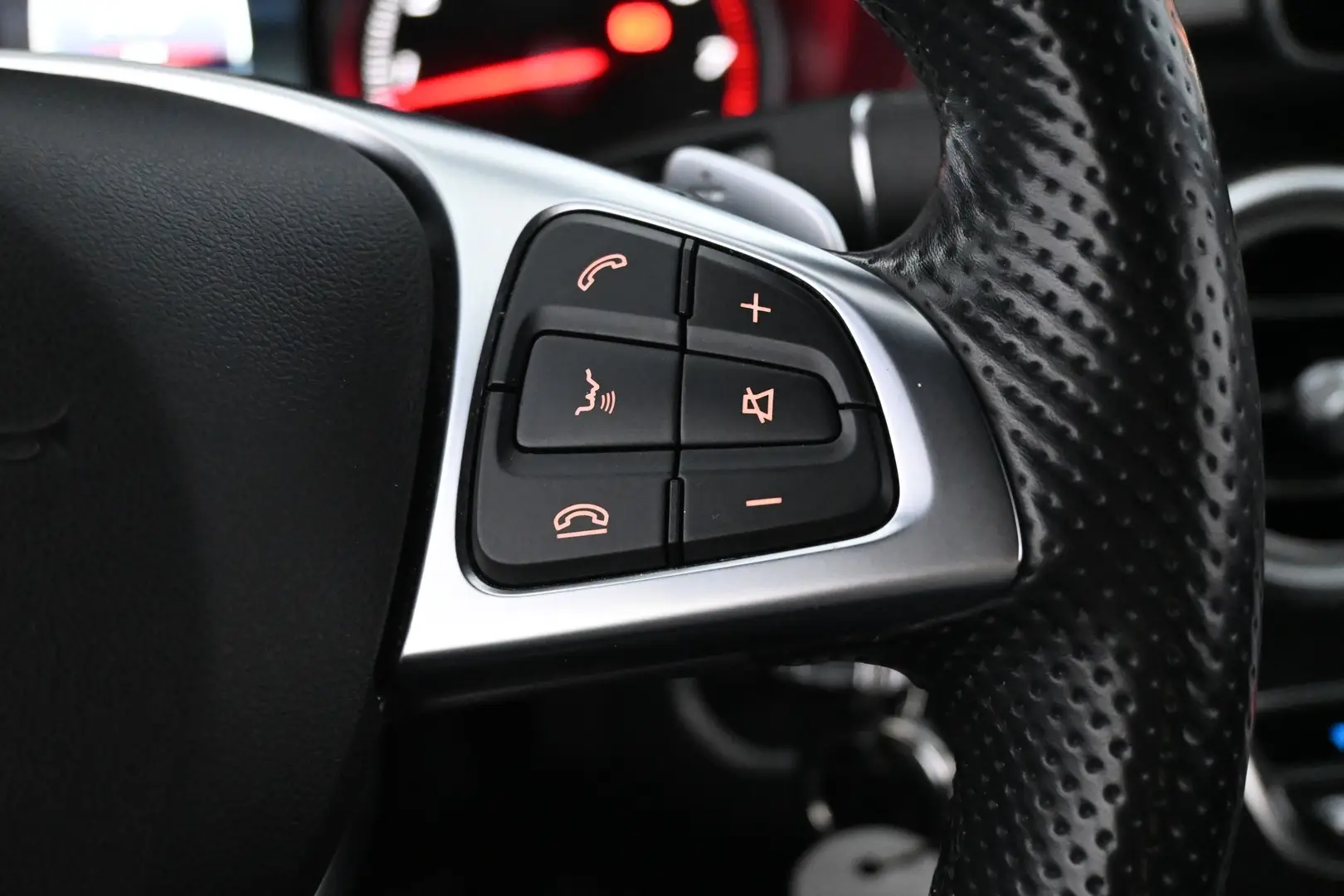 Car Image - 225C9gH1bZ0pofP5wHGUB0