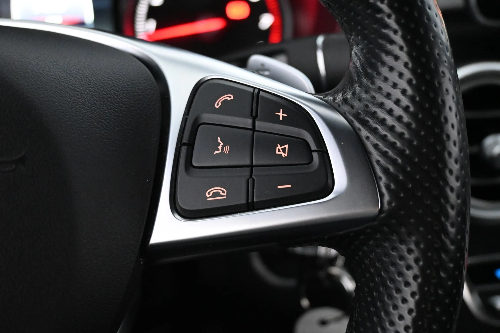 Car Image - 225C9gH1bZ0pofP5wHGUB0