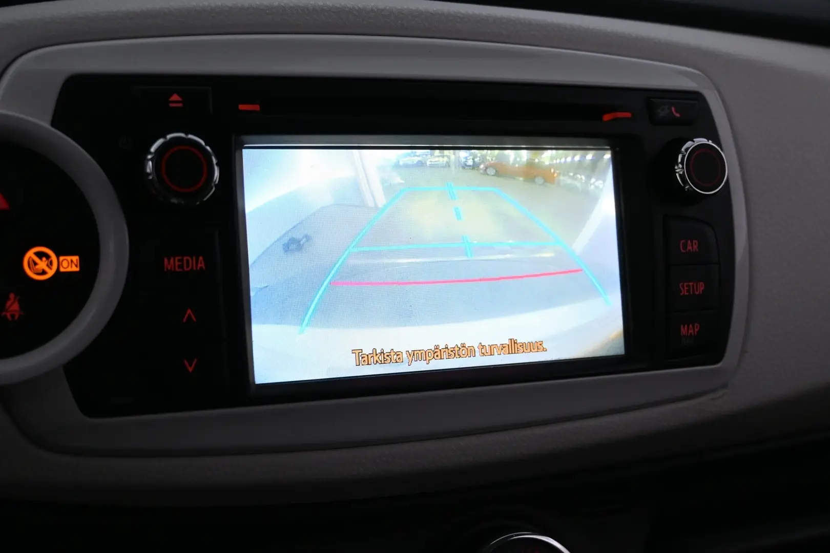 Car Image - 73x0fcfKm9sH7D4s3JQX7m