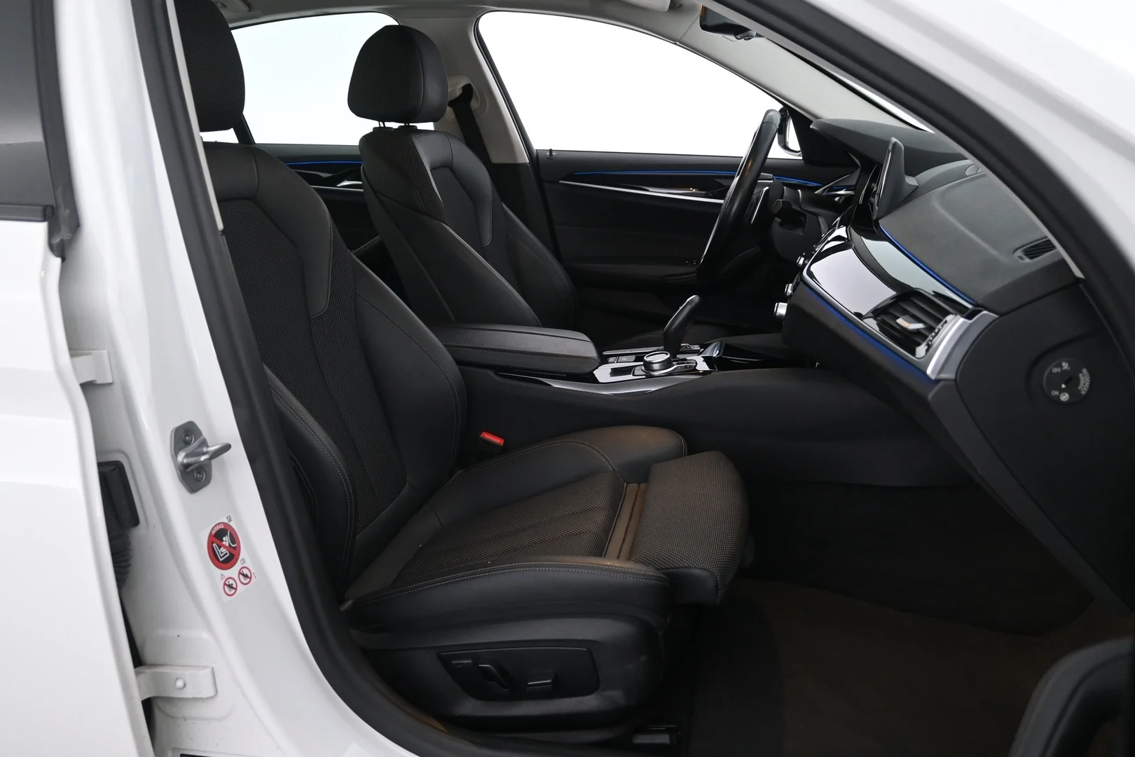 Car Image - 4wWgQ49MtpCN1RVQlVxeHO