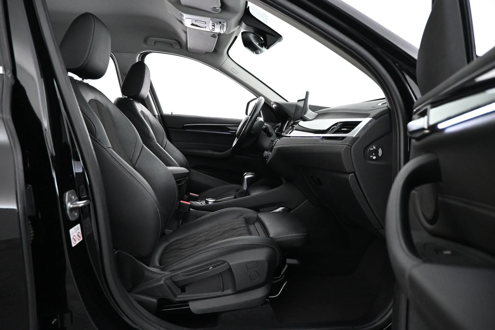 Car Image - 5NzZh4SHFf64lgO9fo861k