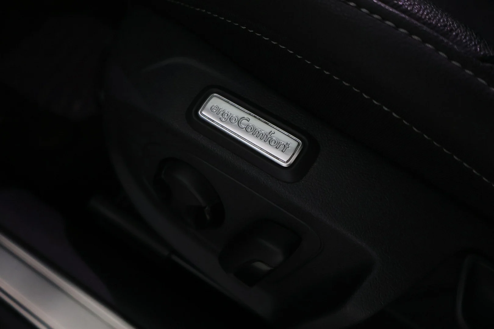 Car Image - 4PrV27CI6KwPxfOuwltM9U