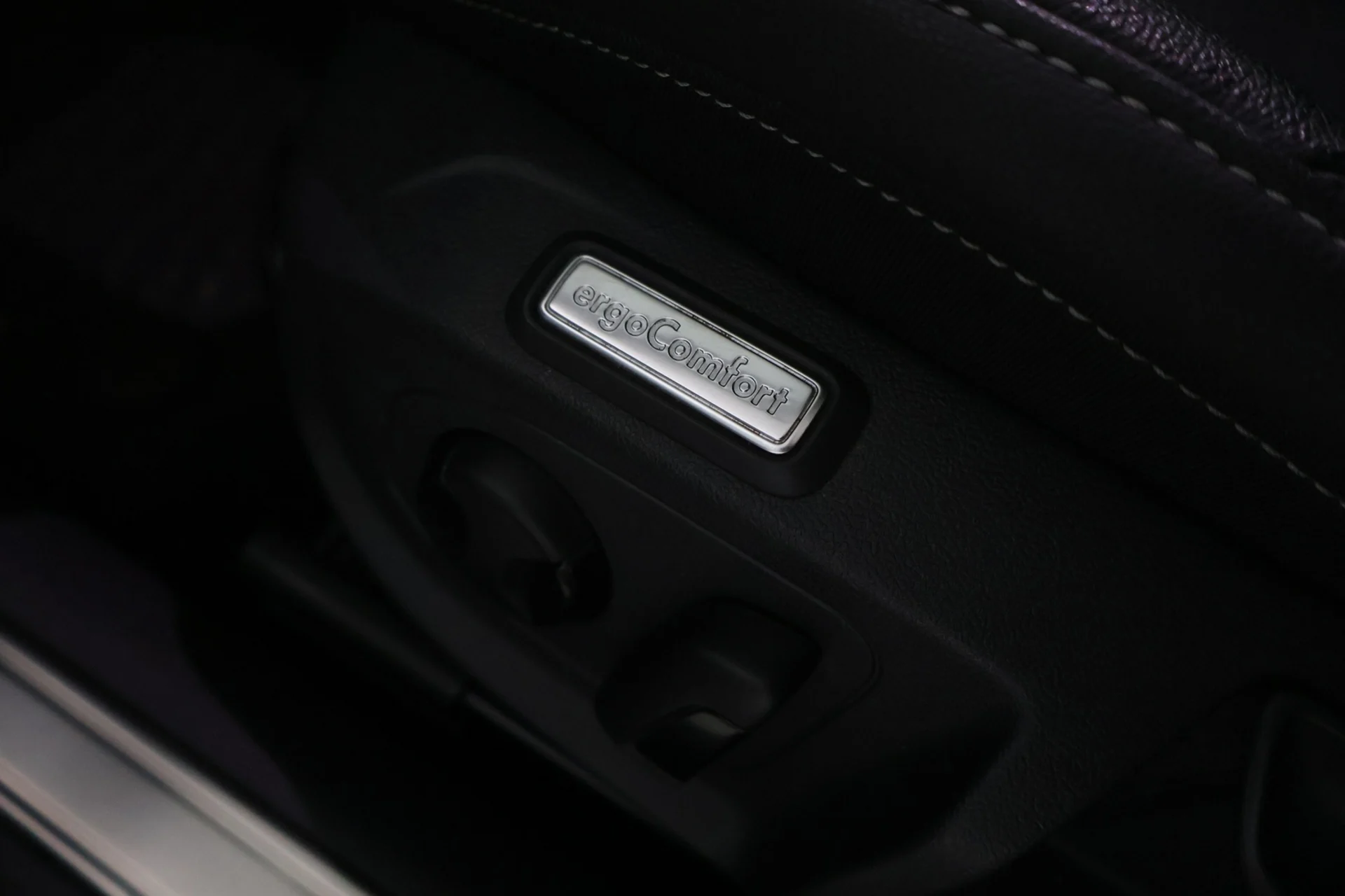 Car Image - 4PrV27CI6KwPxfOuwltM9U