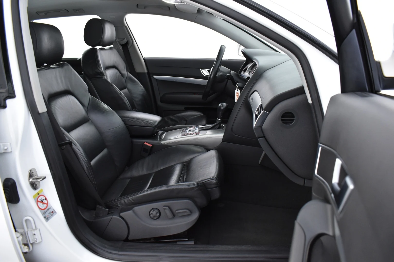 Car Image - 5ndryqLZiqpeAHYgAfuRnd