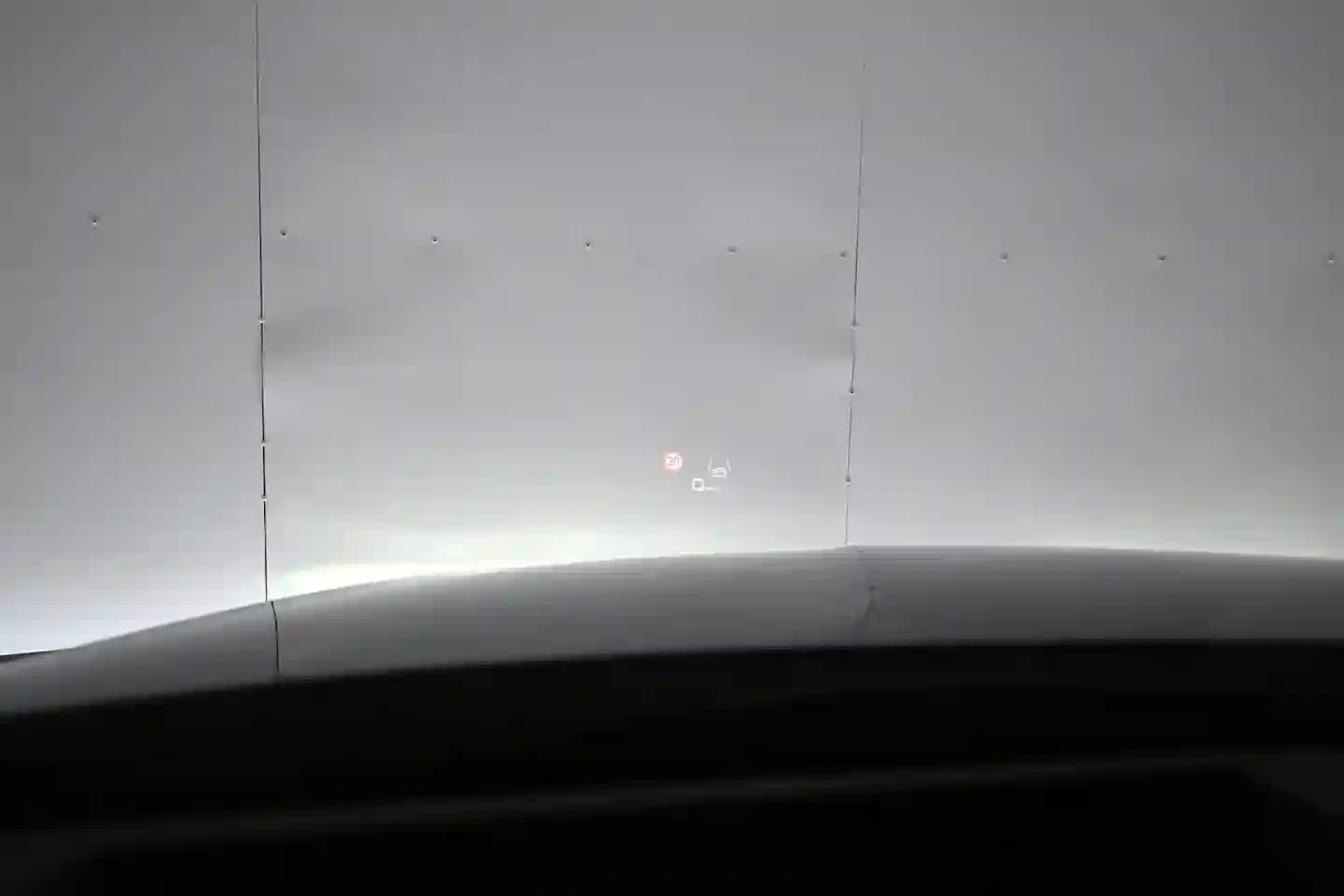 Car Image - 1GyNuTq3Dzl5utxZIqqOyl