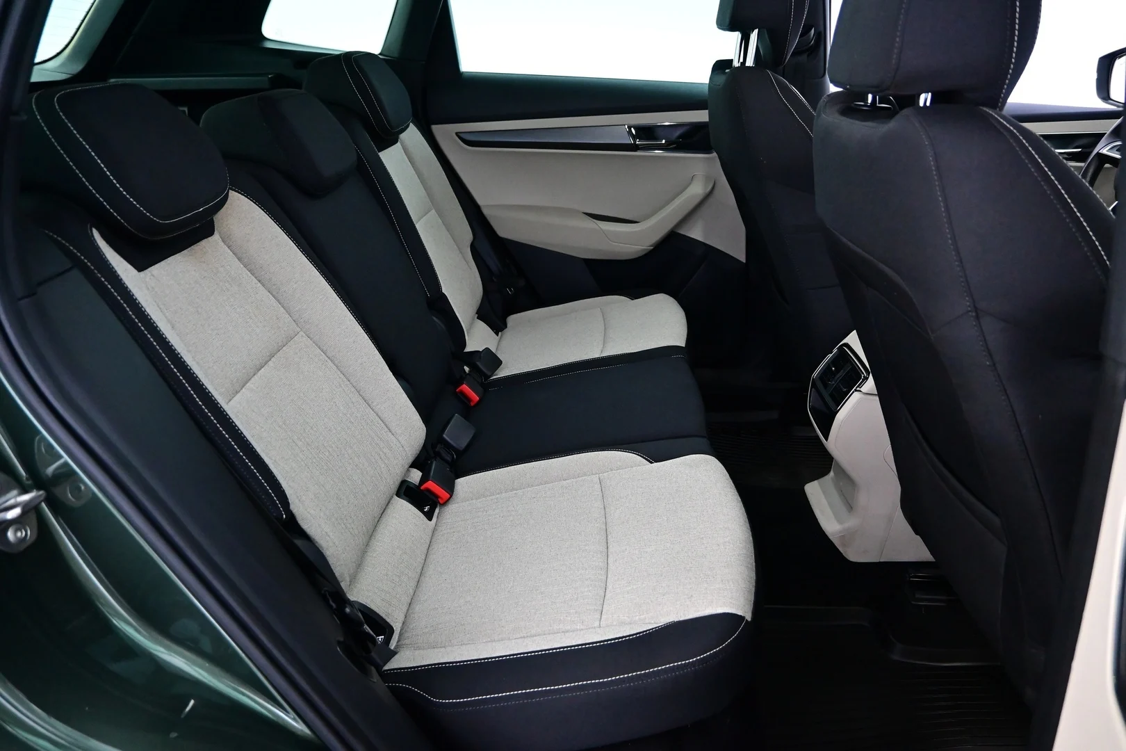 Car Image - 7HADF4rYSDQcniFQK8RlHh