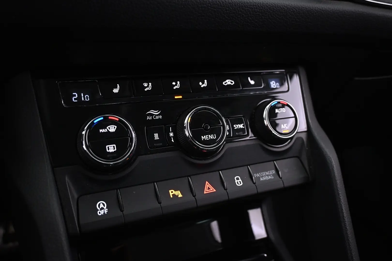 Car Image - 43jbylorwvF4qSghF8emRC