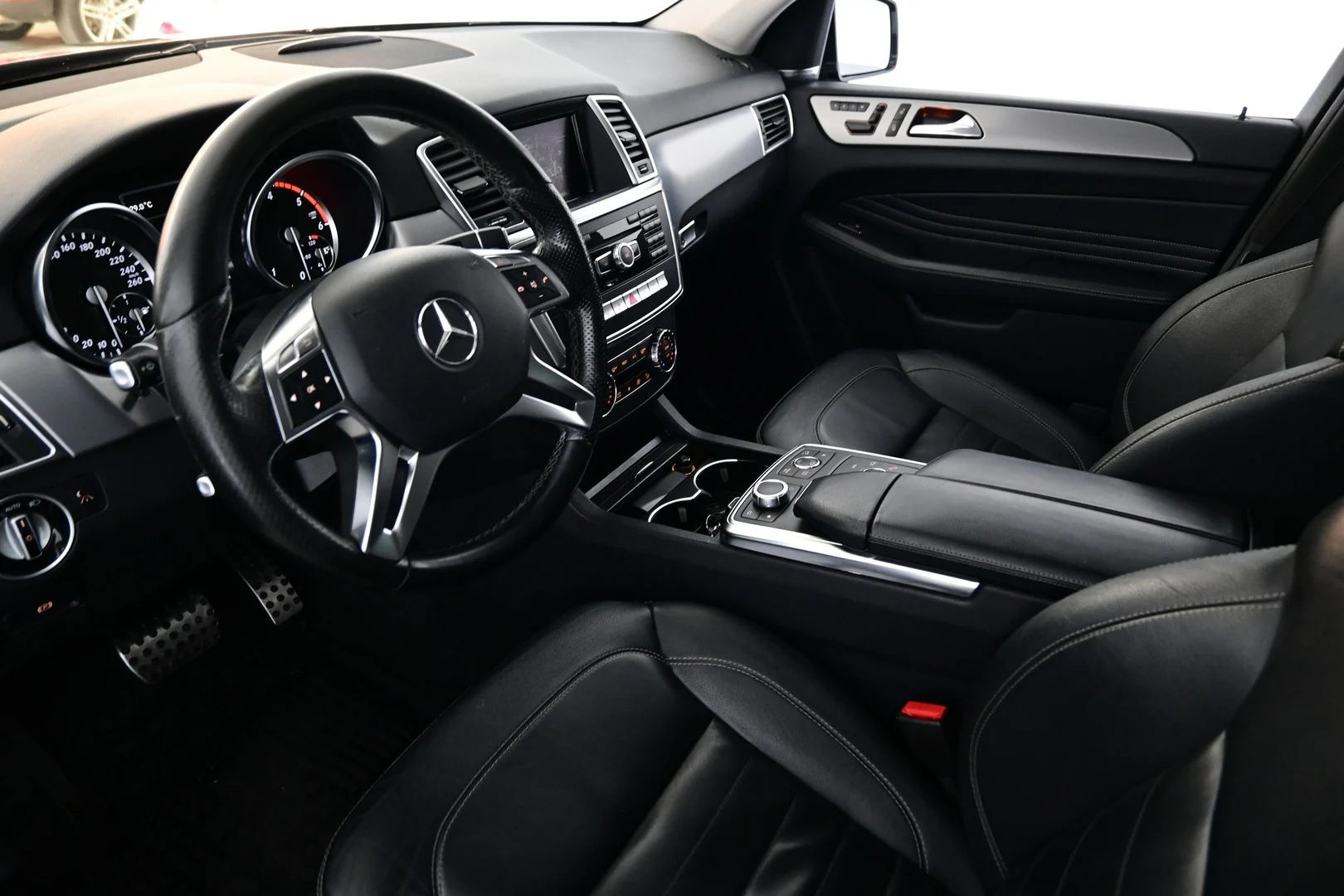 Car Image - 29H2f1JPOUsJcD4GpGQZnb