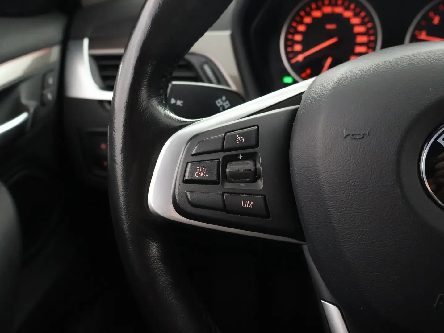 Car Image - 1GlbIiIakO5od6d8knT2CT