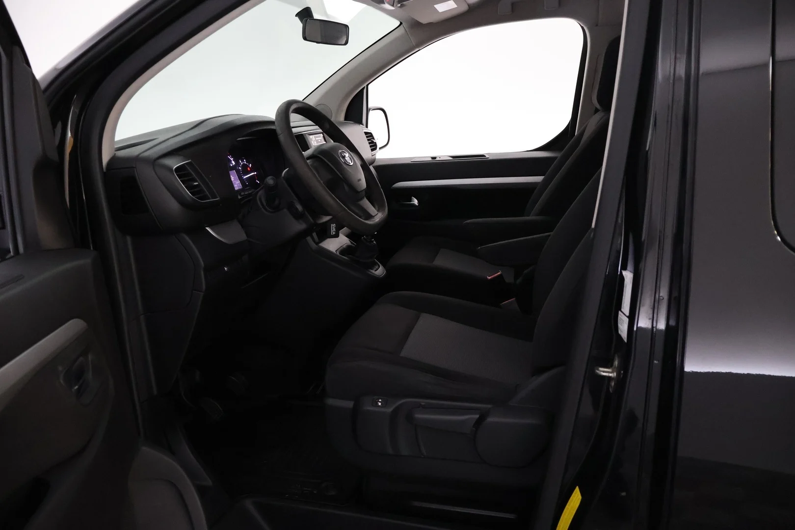 Car Image - 4HZOZ0AwvvuTQZpOAMG9Zb