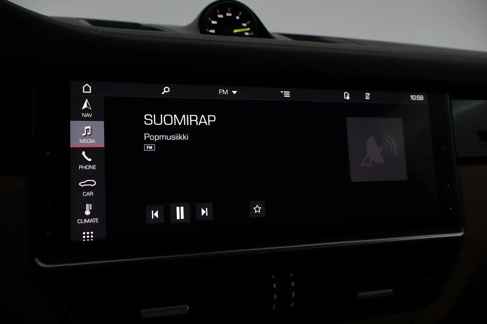 Car Image - 6D9zV74kpHLkJALF5dBby6