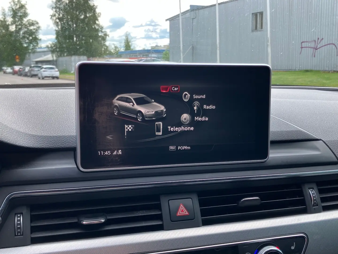 Car Image - 2UESXZC7Bp80iVfxxtljz0