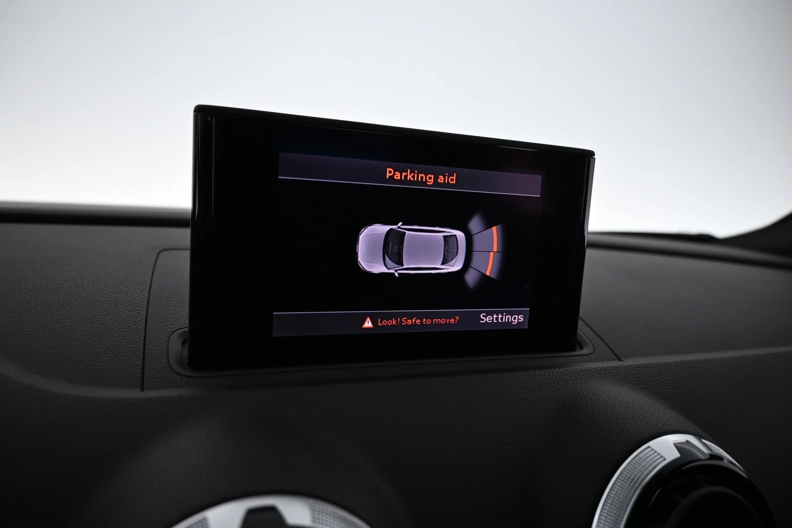 Car Image - 4xtEjQd8MLzcYWniEa9cl1