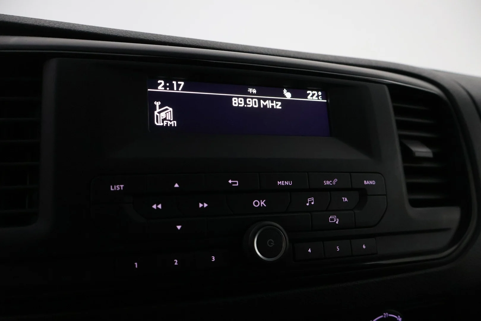 Car Image - 1tCIpYaVWo5Ym4ULbFIOYf