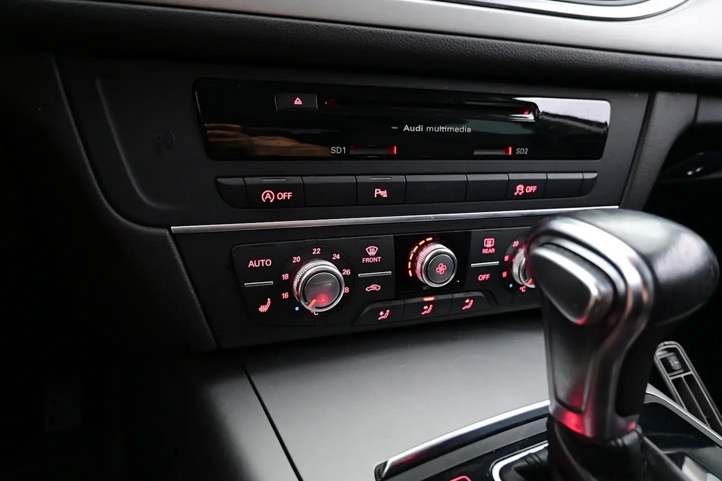 Car Image - 5fEyxNKBZ3o1Ebz3iD7k3B