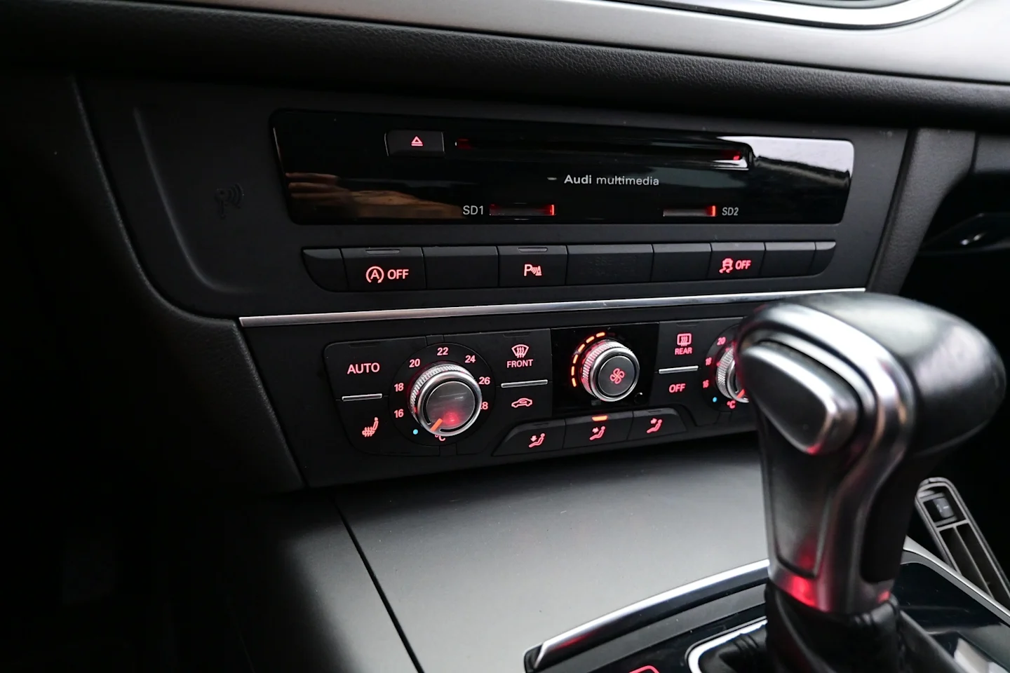 Car Image - 5fEyxNKBZ3o1Ebz3iD7k3B
