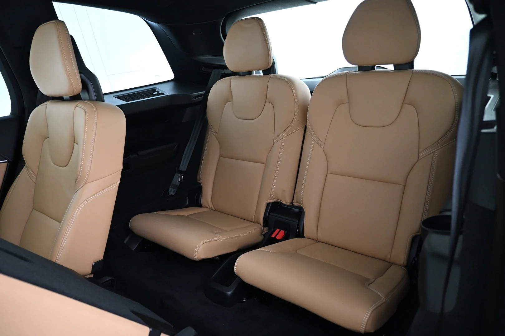 Car Image - 40ciVhb8UeHB4i1CXVSIY1