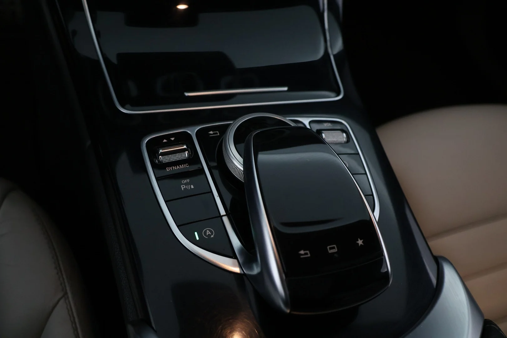 Car Image - 2nfyo82dJrq9ys1f7YATVp