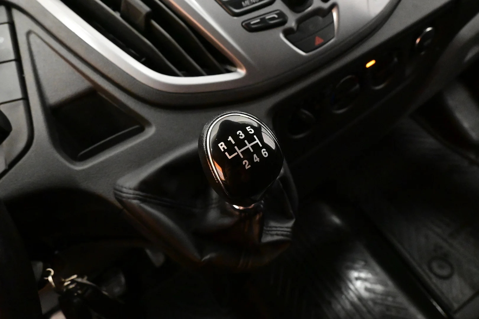 Car Image - 7ix5fn1fAbQuVOxMwZhYxb
