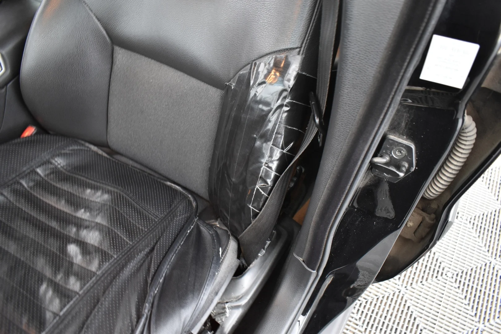 Car Image - 3LC0LFSCbQuk6VWih4UeqN
