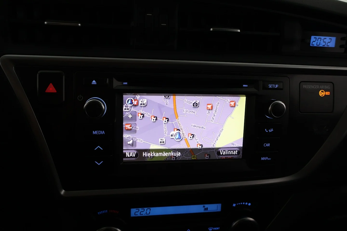 Car Image - 2pzL3Fp15PlvBHNJrLXWDV