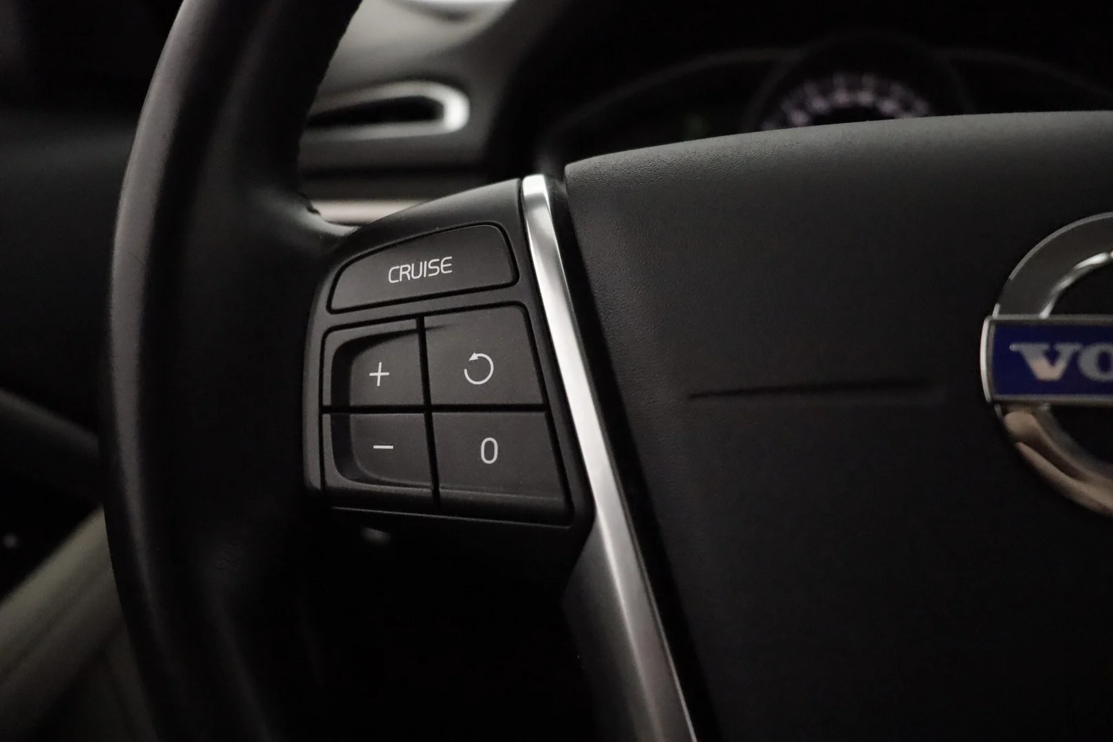 Car Image - 4fQVX2brnuIBtXzBsG8Gg4