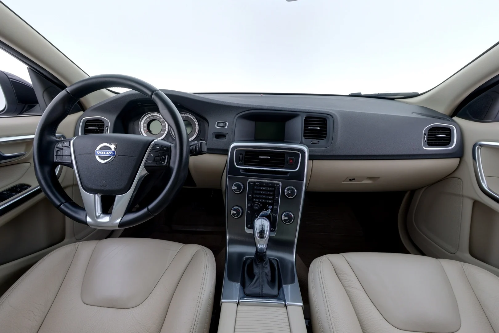 Car Image - 4P1YR2oUCeiIVDSBqENNZG