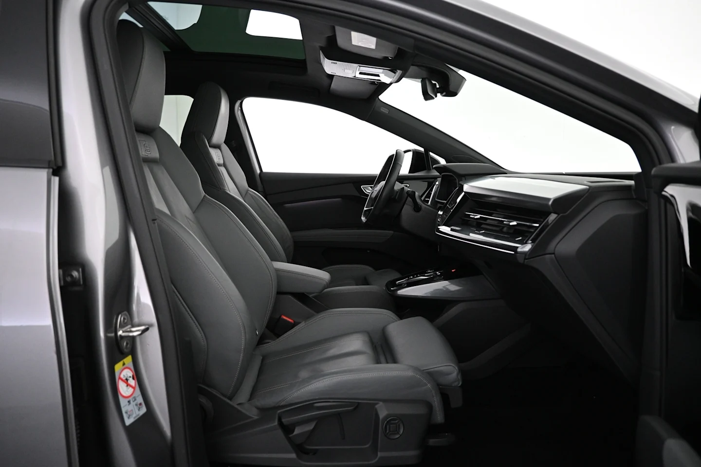 Car Image - 6Y3mLT303kXviRKQ3gvYe3