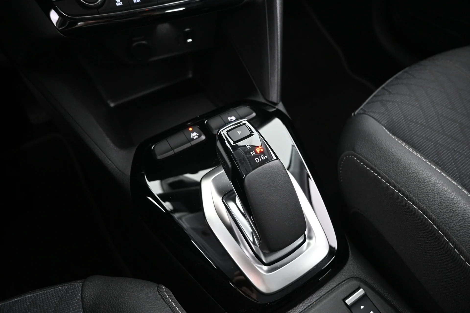 Car Image - 7cM1EDhq0bwrLMuhdXplfr