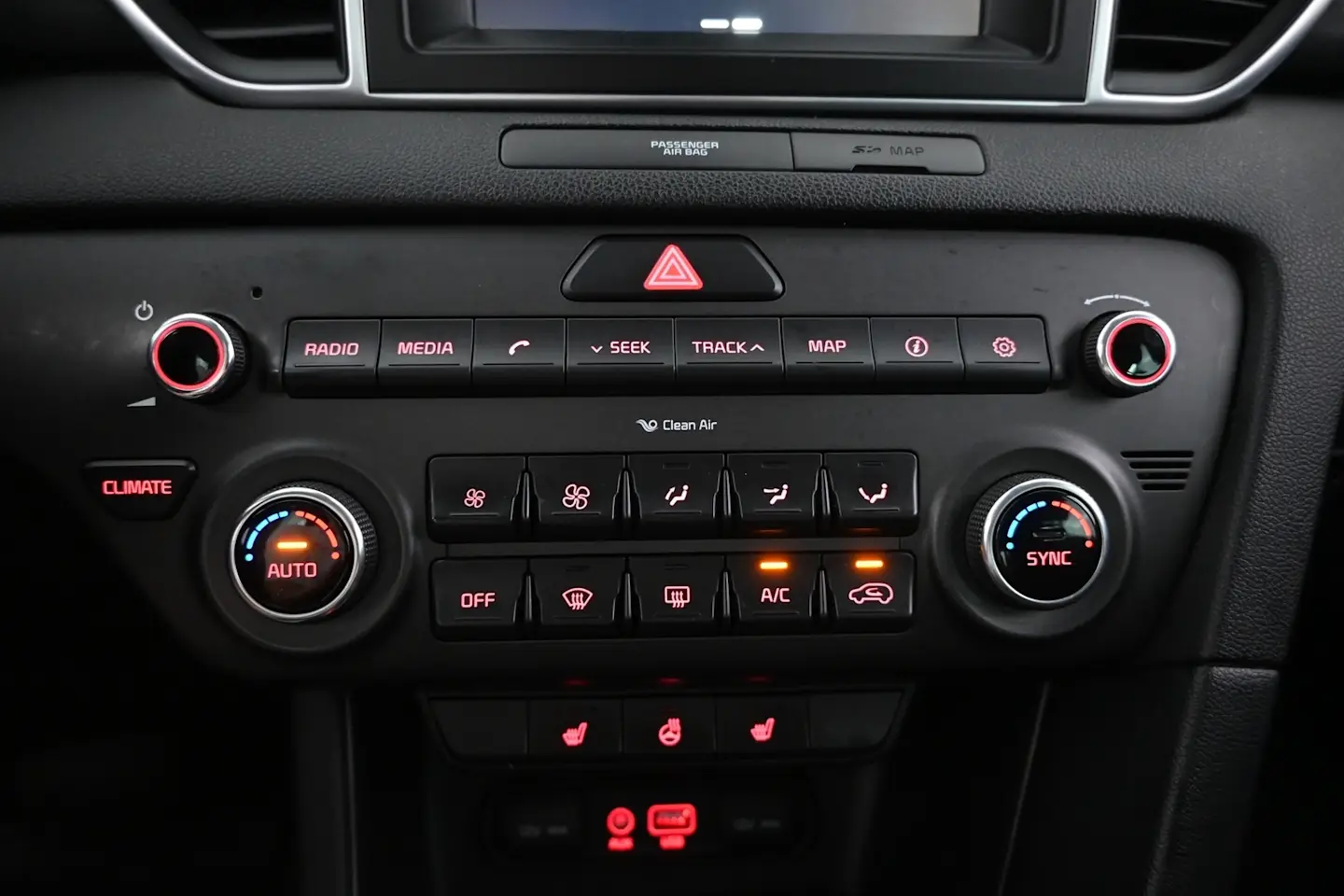 Car Image - 2cSKgdOO8ta9RhGtaO3mIG