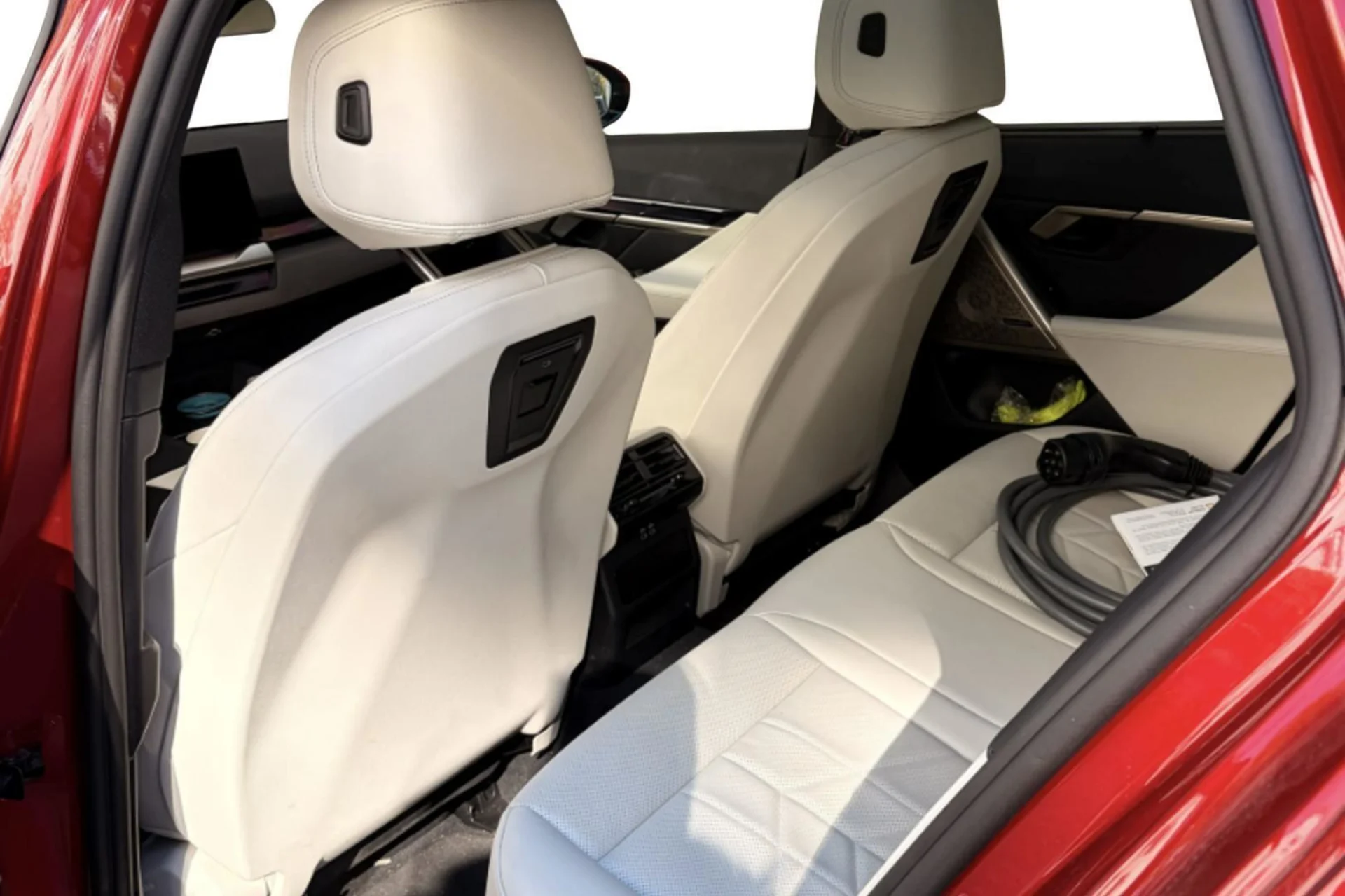 Car Image - 5MZPomvILzHnaI97nb9Jo