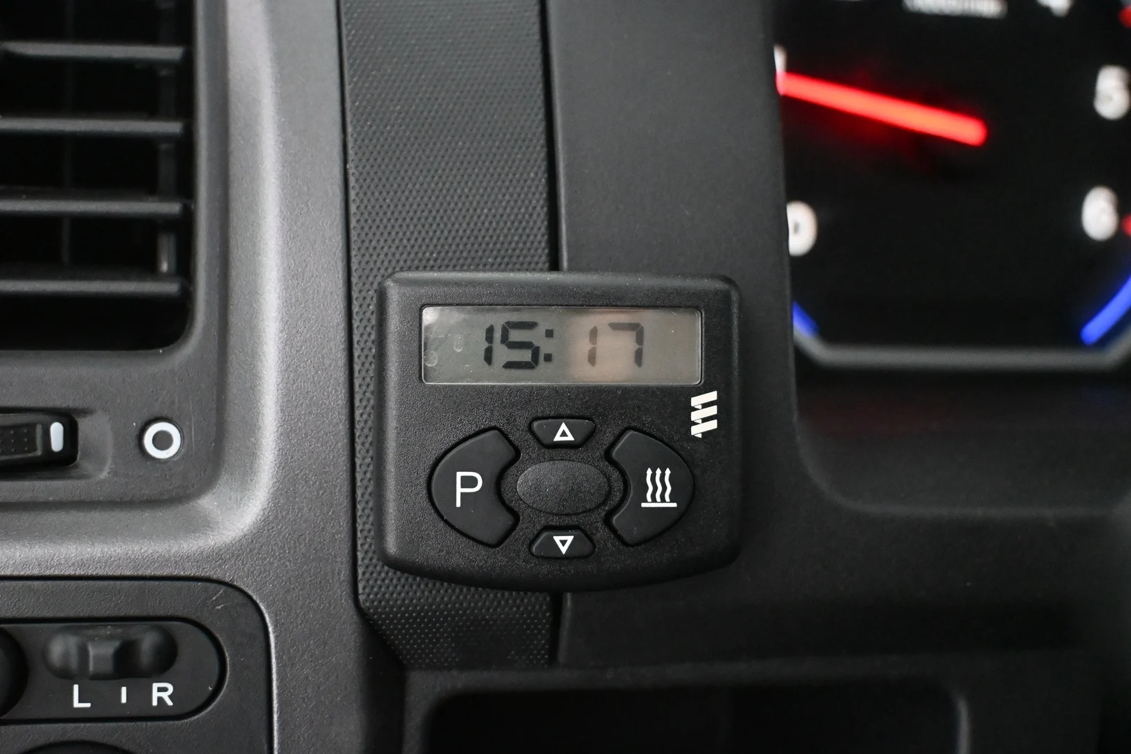 Car Image - CvEwdkOki7z1gMsAszRd6