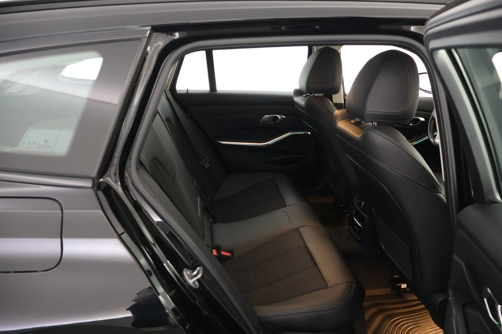 Car Image - 4H3hbSoTNPoYVMwLkRDqZq