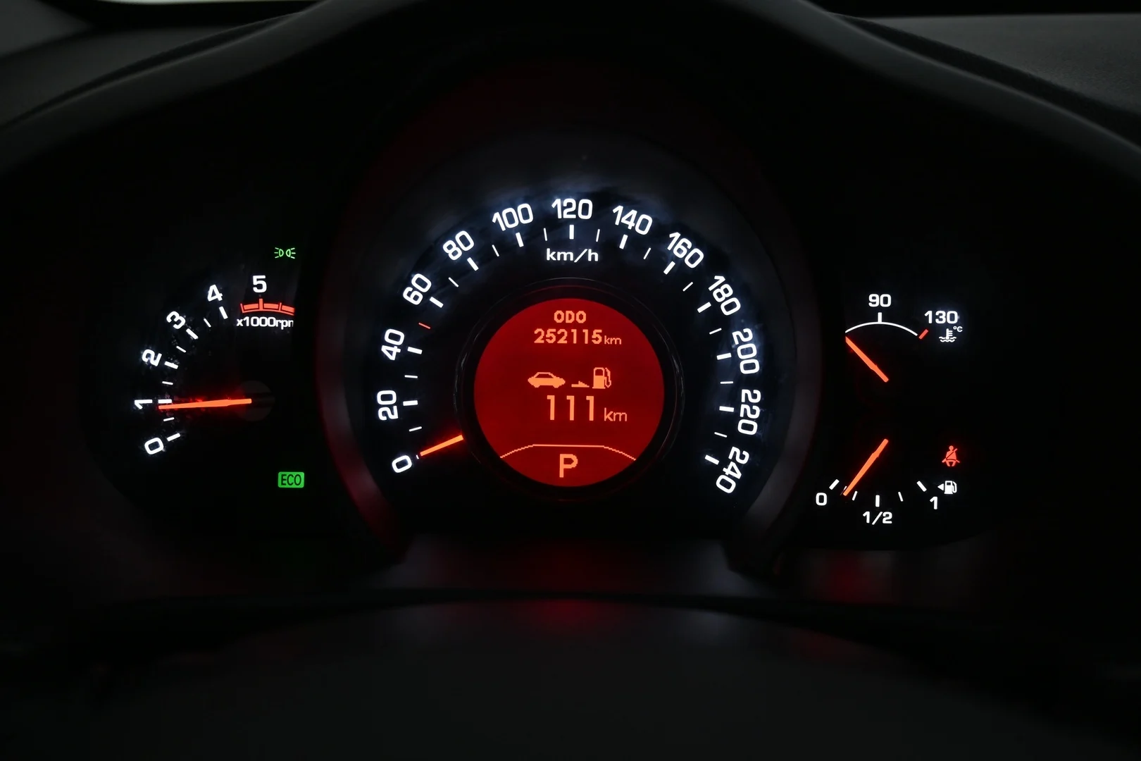 Car Image - 2jwKutIC8B6OLxrLoG0APF