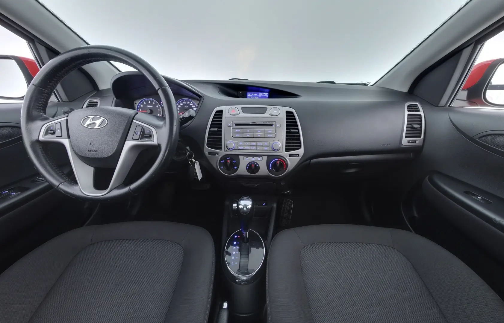 Car Image - TbObEnlqyZ7PuNFly5sY3