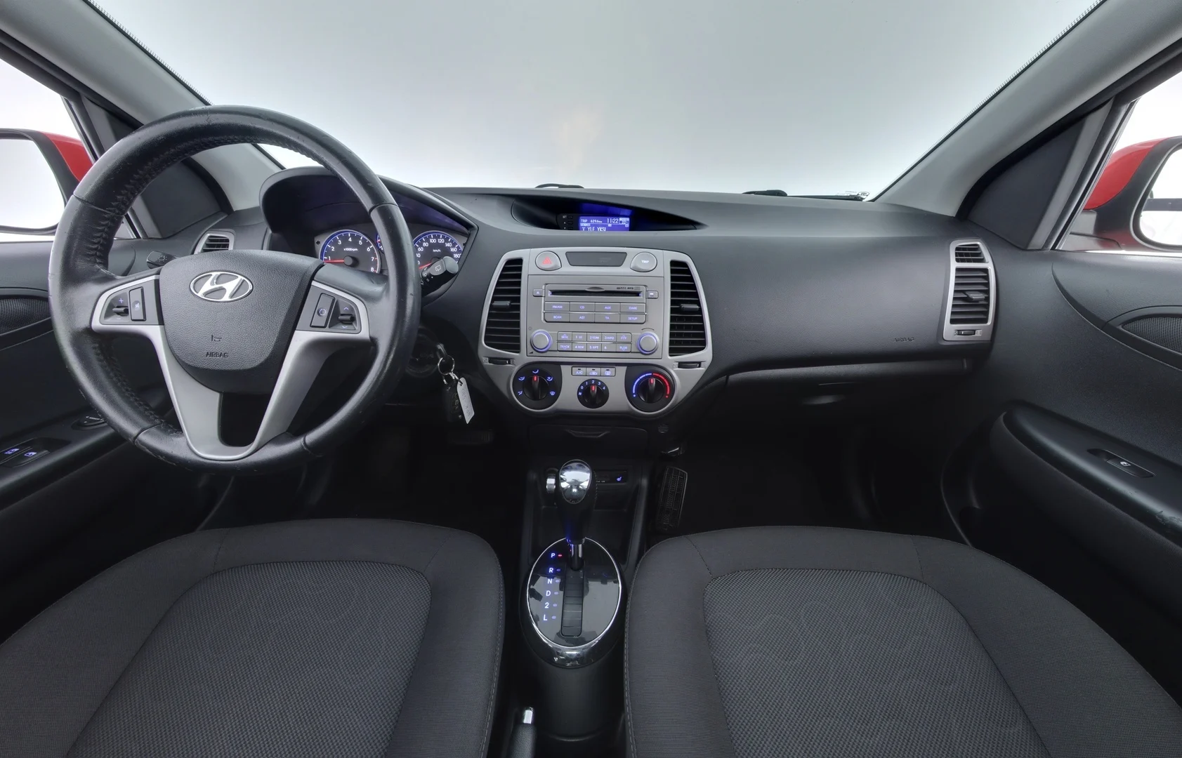 Car Image - TbObEnlqyZ7PuNFly5sY3