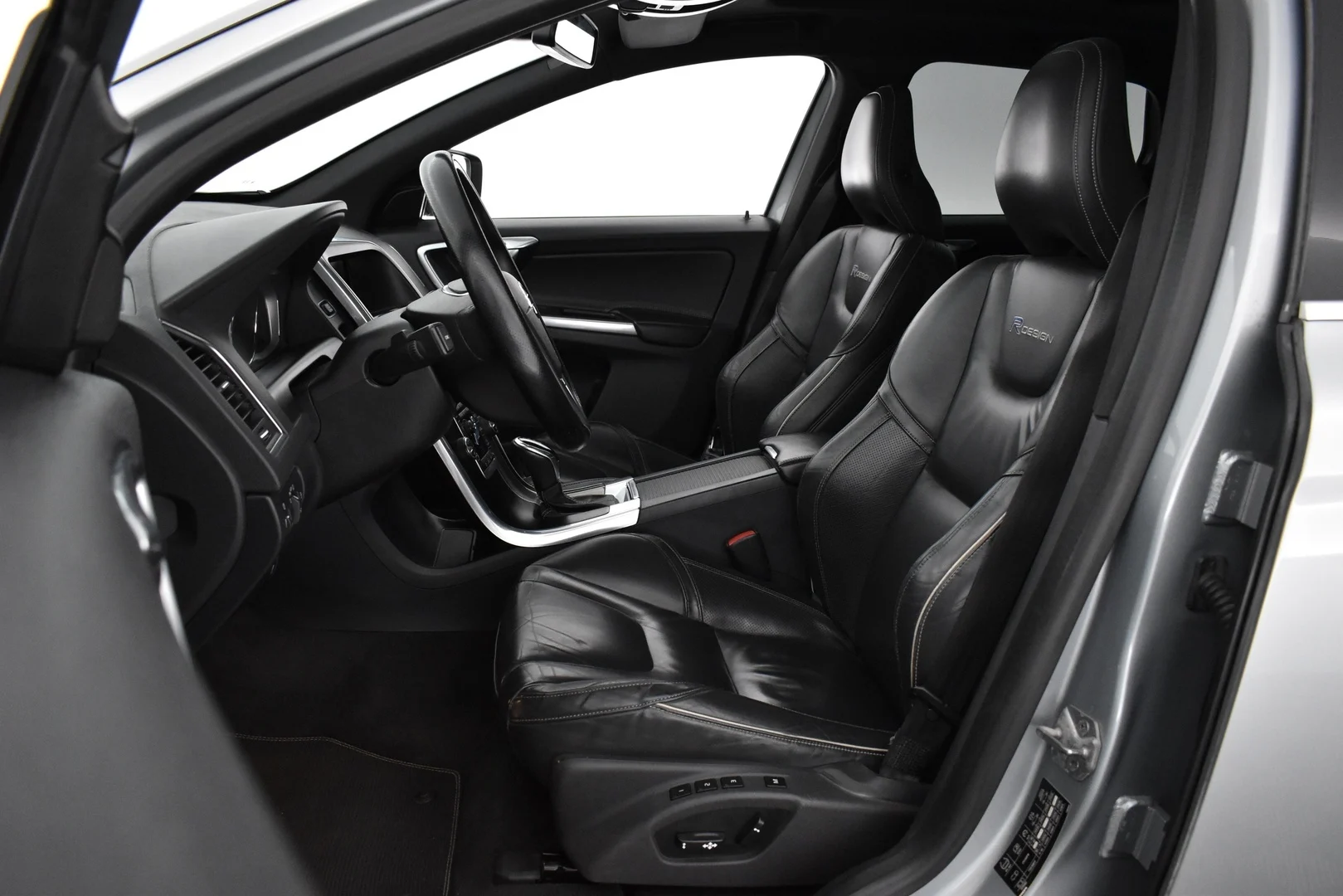 Car Image - 3KFhNwcQ9GvOegbzRHSJkH