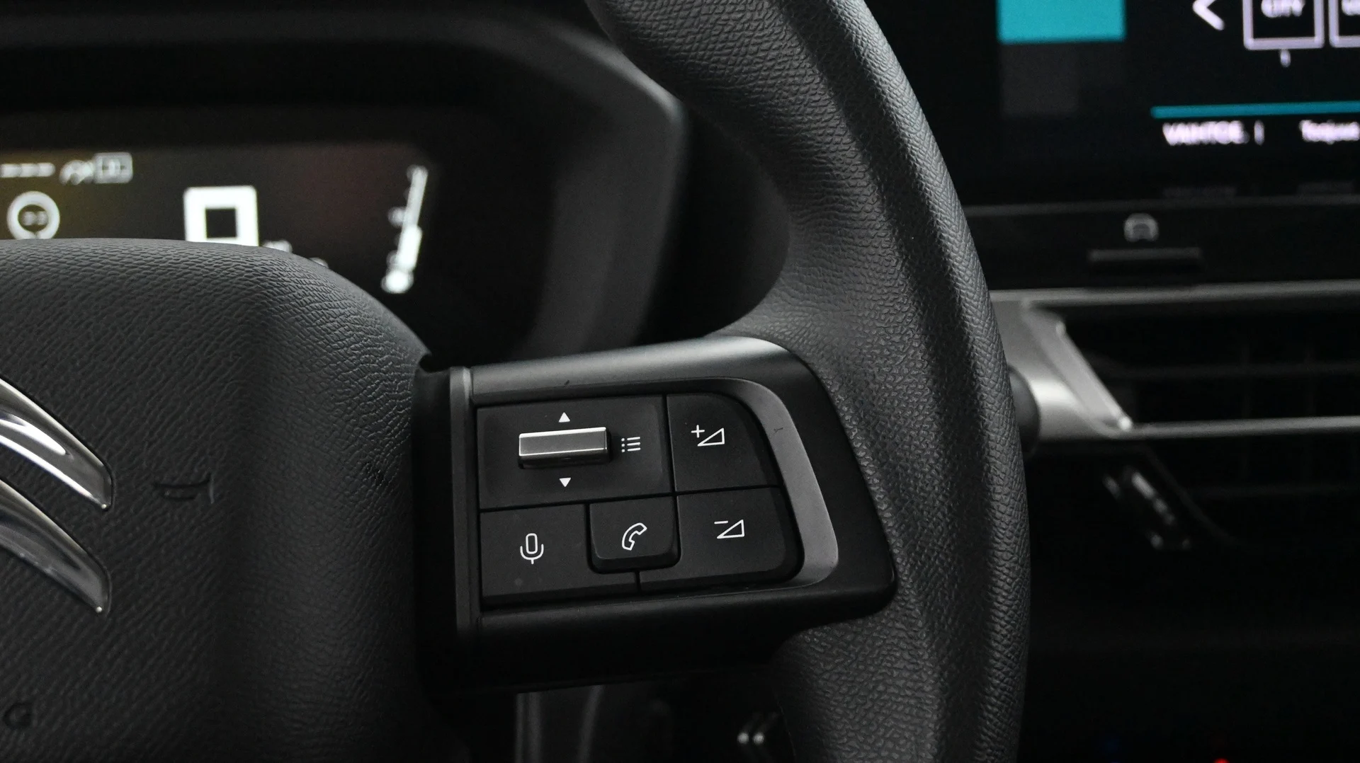 Car Image - pW7EKrHBoFm1Vm0ywpbNw