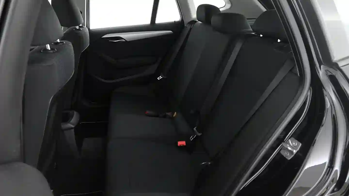 Car Image - zpGZOCpWQgON00Sm5Ob6g