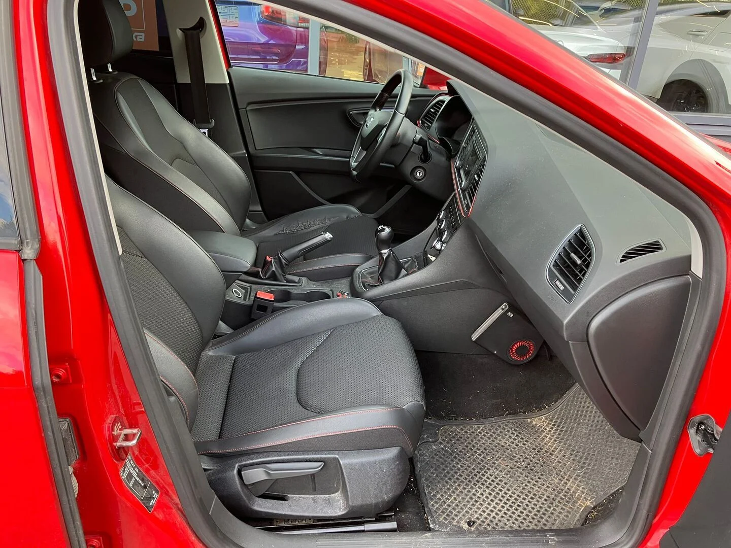 Car Image - 4GoFyzQRvby2RvOYk6WMgS