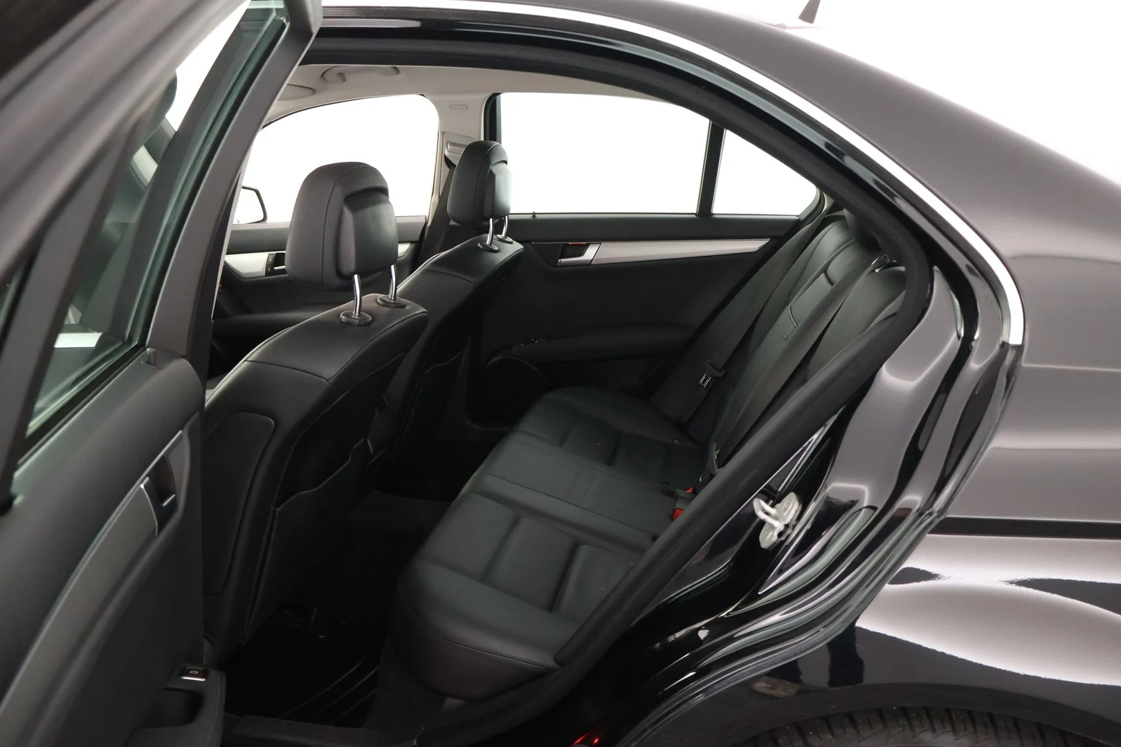 Car Image - 2ECqIxFYmzj14c2XijQuZD