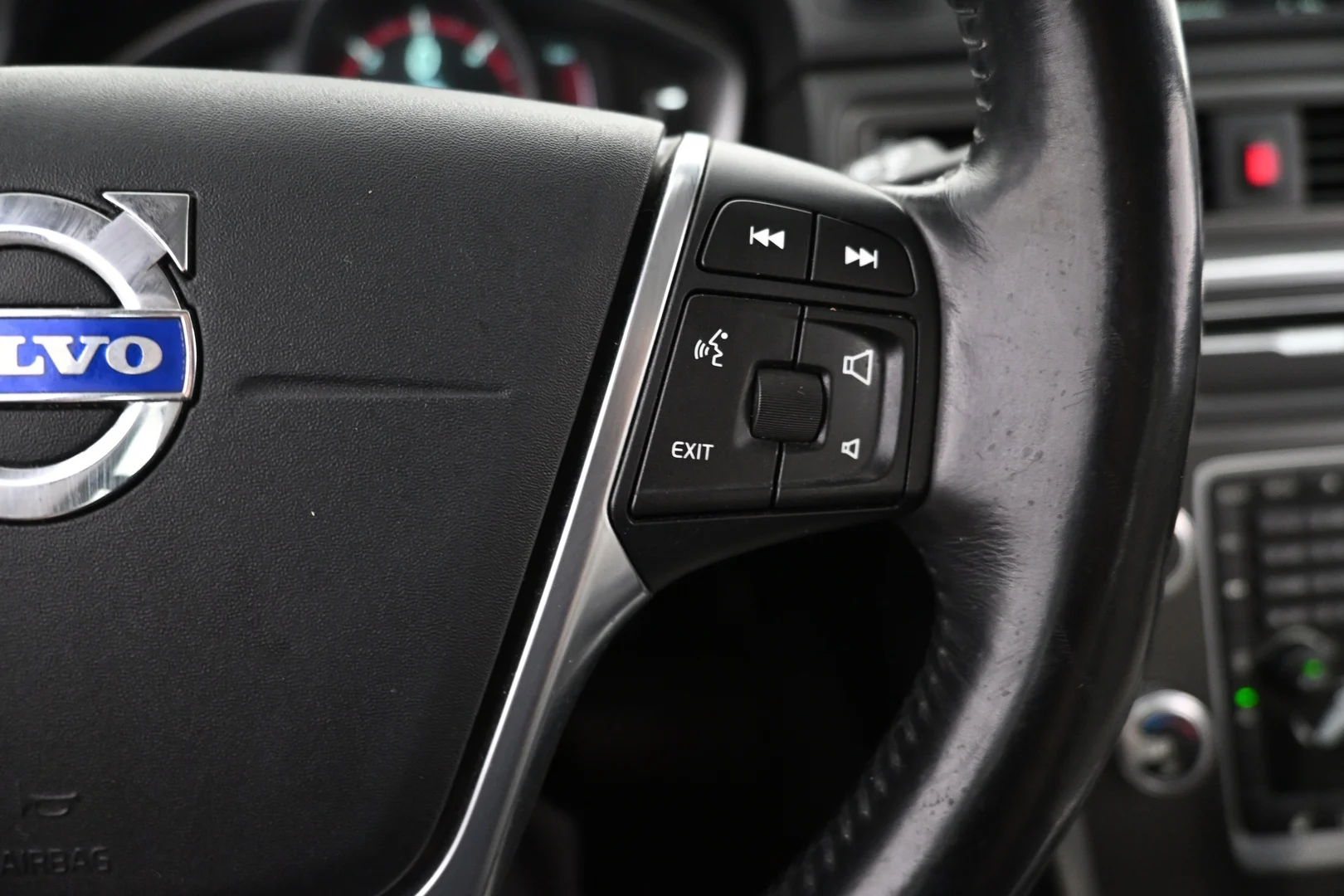 Car Image - 6EoKr2Oxc3DIiArkhc9LRu