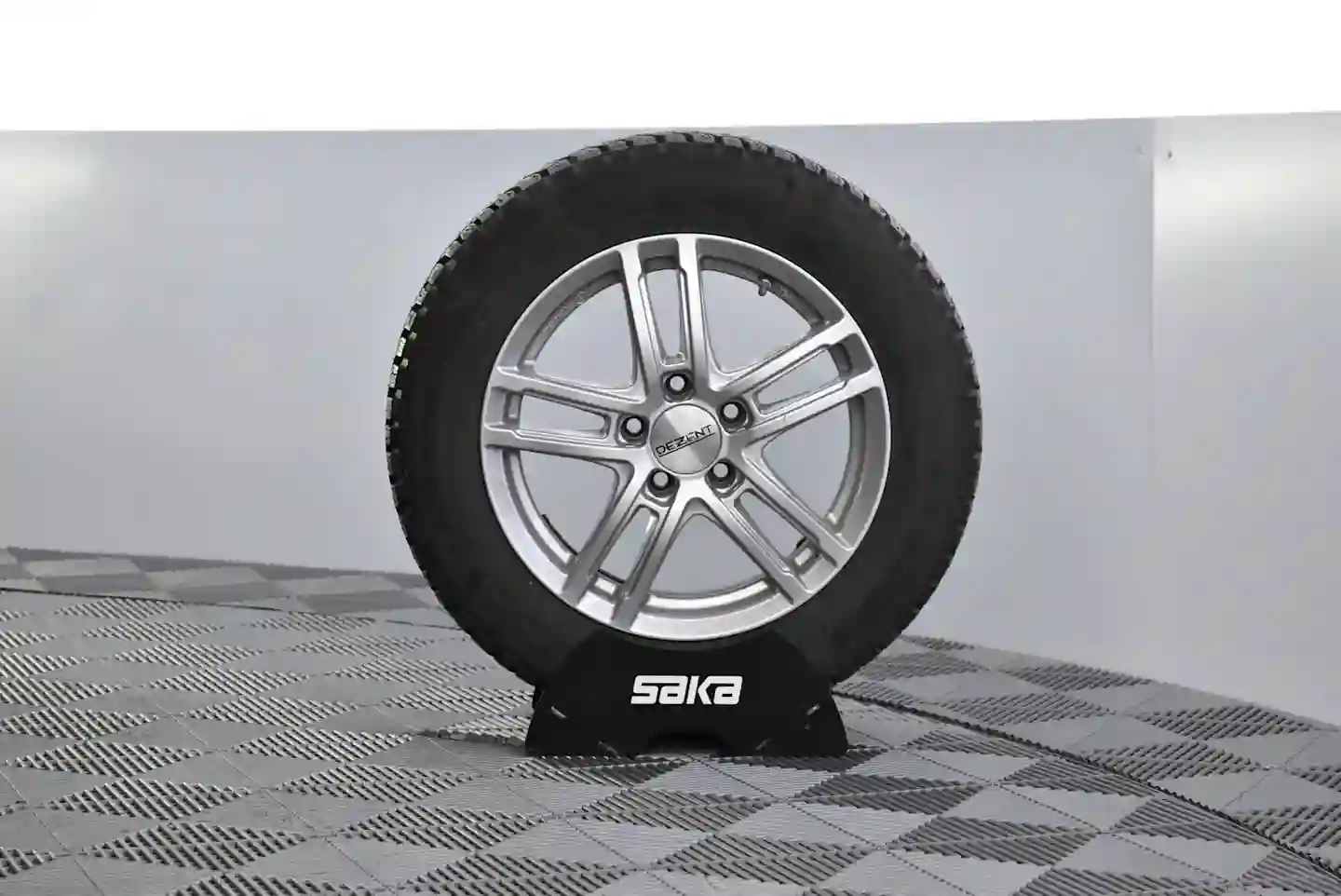 Car Image - KgfFSlIOkkcNvhXb7OA6c