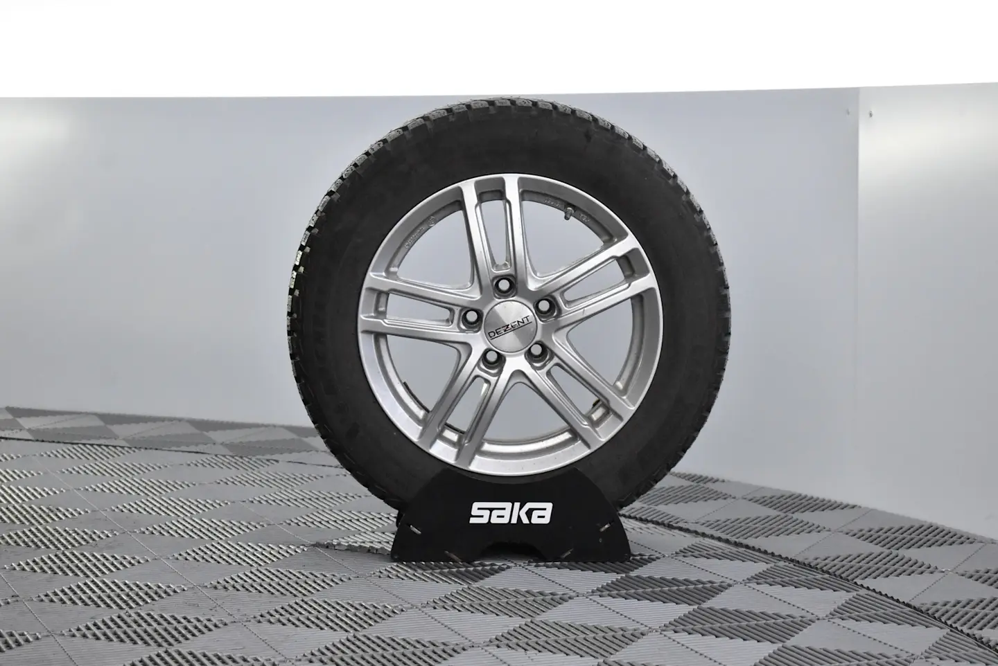 Car Image - KgfFSlIOkkcNvhXb7OA6c