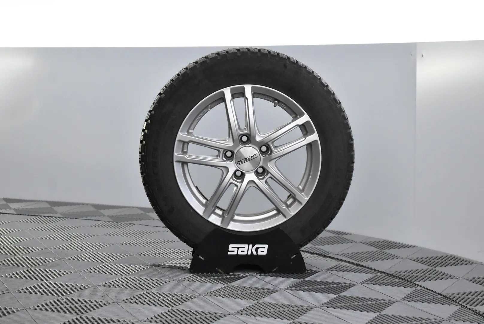Car Image - KgfFSlIOkkcNvhXb7OA6c