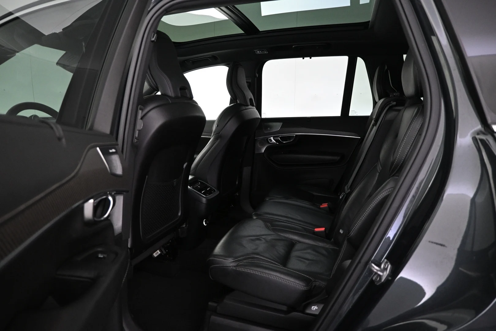 Car Image - 5yqC5EojSH1XxEMY0n9hUA