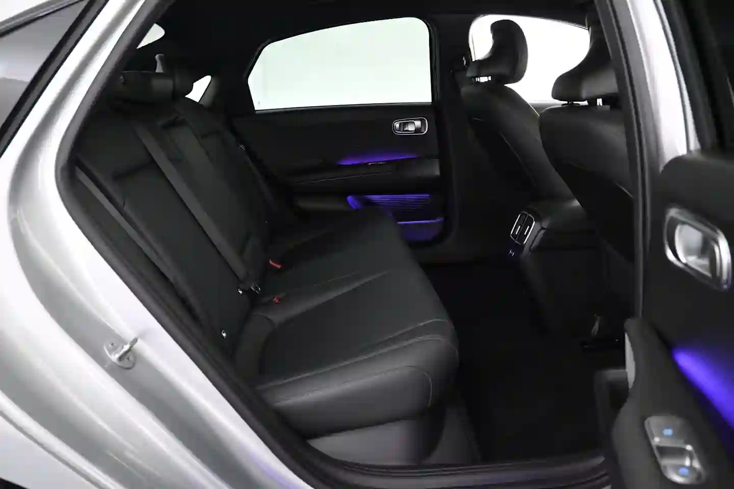 Car Image - 2mt0dG0GzLDJq7tQntmA1p