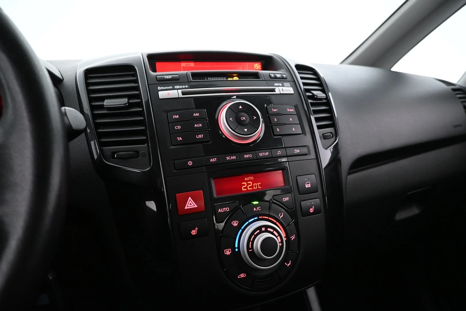 Car Image - 6U5GicPfOwxmLwEJOGwD1e